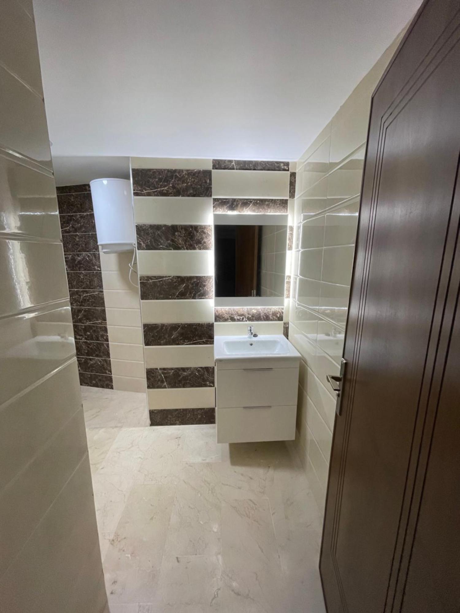 Centre A 1 Min De La Gare Tgv Apartment Tangier
